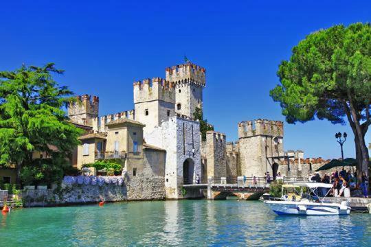 La Casa Del Lago Bed & Breakfast Sirmione Exterior photo